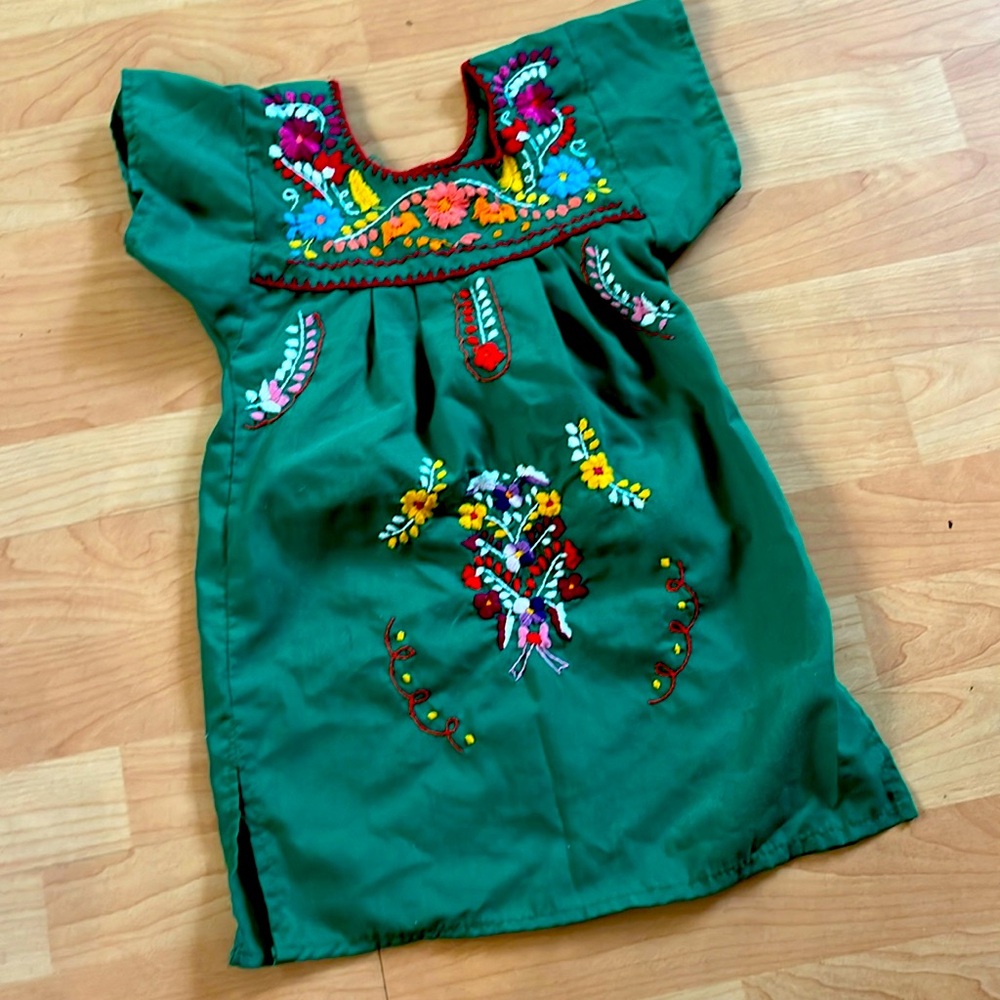 Girl’s Mexico Top